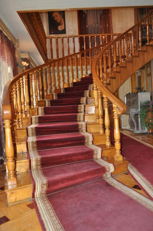 Guest House Cico Telavi Eksteriør billede